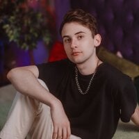 Offline chatovací místnost Archi_Wilson