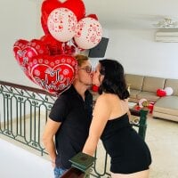 Mollly-and-nick's Offline Chat Room