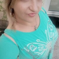 AnaisBloom's Offline Chat Room