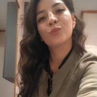 vero_glow webcam model
