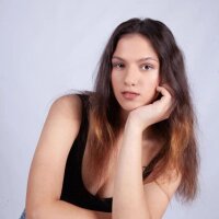 SunnivaGrantham's Offline Chat Room