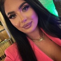 BellaaNoir webcam