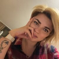 Wymini webcam model