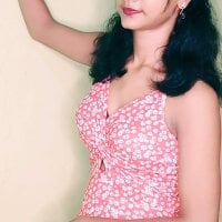 Cute-Janvi-5