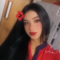 Scarlett_Grayson