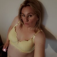 PINKY-OH-SO-KINKY69