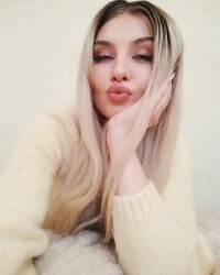 AmieNiceX webcam model