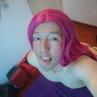 ExoticJuliana webcam
