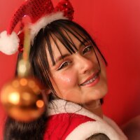 Amalia_thomm's Offline Chat Room