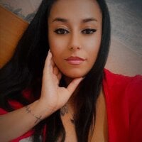 Maryem637048 webcam model