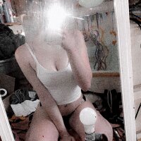 xxbubblesxx's Offline Chat Room