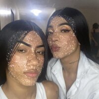 Модель Valentina_and_Kylie