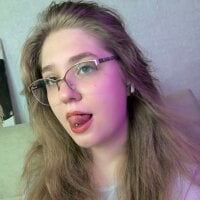 Megan_Violer's Avatar Pic