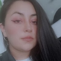 Arianna-Cooper's Offline Chat Room