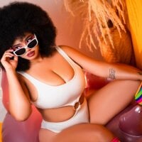 MalaikaBrown webcam