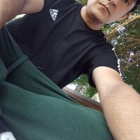 horndaddy1980's Offline Chat Room