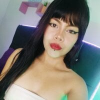 Zara17_ef webcam model