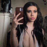 princesslibra's Offline Chat Room