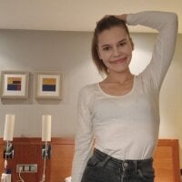 julie_ashton from Stripchat