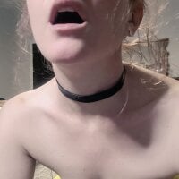 MylfKitten's Offline Chat Room