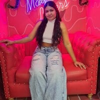 EvansDarling webcam model