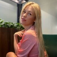 Miss_foxy_hot1 fully nude on webcam for live porn video chat