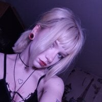godlikegirlyy model avatar