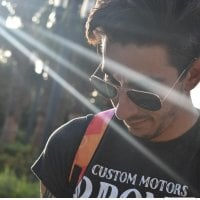 ambrooxxx's Offline Chat Room