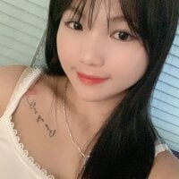 Emlyly-18