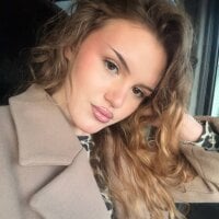 -KittyMoore webcam model