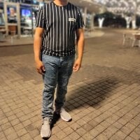 evelio_ram55690's Avatar Pic