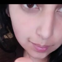 chikilinha-'s Offline Chat Room