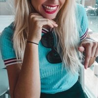 Emmasrice's Offline Chat Room