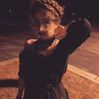 NinaDarling's Offline Chat Room