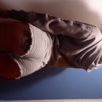 hornymilf00 webcam model
