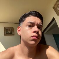 tommy_ruiz_: δωμάτιο συνομιλίας εκτός σύνδεσης