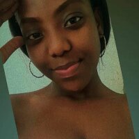 anahisafrohot's Offline Chat Room