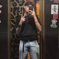 Mateeo_G webcam model