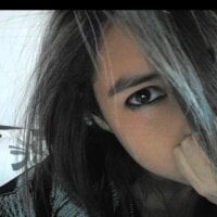 tikki_19's Offline Chat Room