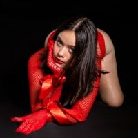 thamiina_ webcam model