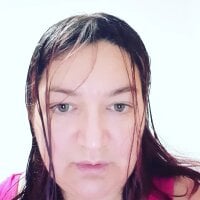 Pussytoohot's Offline Chat Room