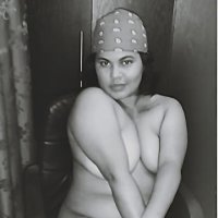 Selene_Burns' Offline Chat Room