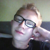 pornogays1's Offline Chat Room