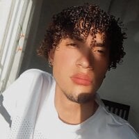 Lukeaaron_