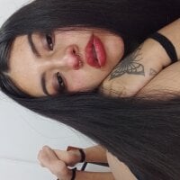 elii_xx's Offline Chat Room