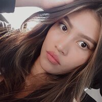 Bunny_Horny's Offline Chat Room