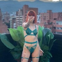NikkyyRed webcam model