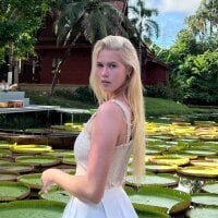 LilyBlonde1Live Webcam