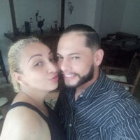 Come_and_enjoy Adlı Modelin Çevrimdışı Sohbet Odası