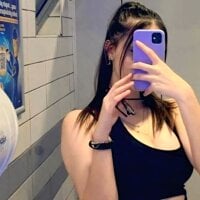 Alonegirl25 webcam